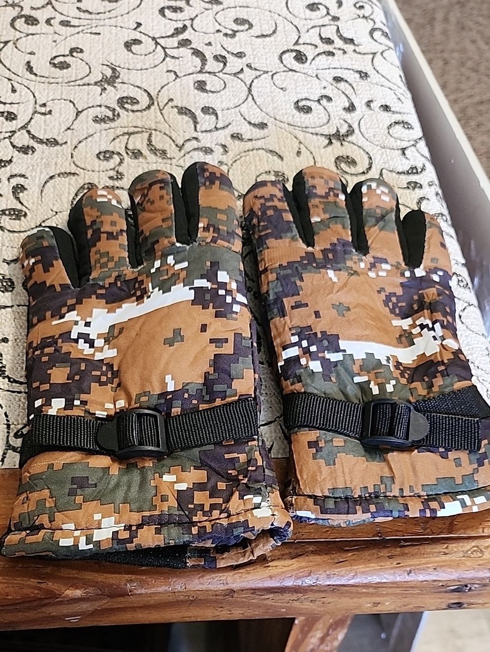 Camo Winter Gloves - Brown/Green